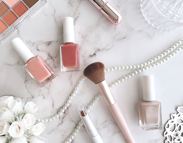 グッズプロ オリジナルは取り出しやすさで選ぶ　フラット・ベーシック・スクエアポーチなどの違い